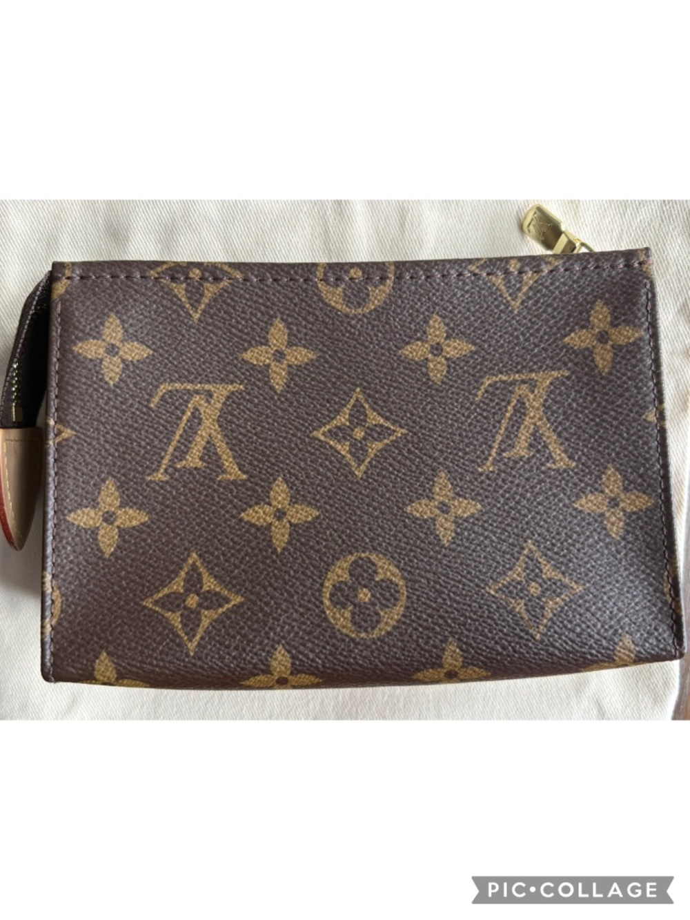 Louis Vuitton Toiletry Pouch 15 - Picture 2 of 10